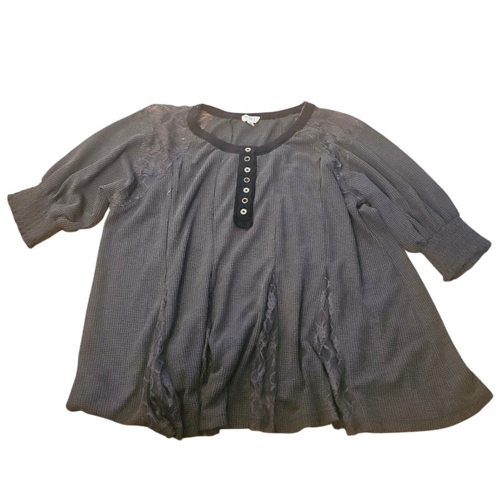 POL Charcoal Grey Waffle Knit Lace Henley Top Boho Thermal Womens Medium
